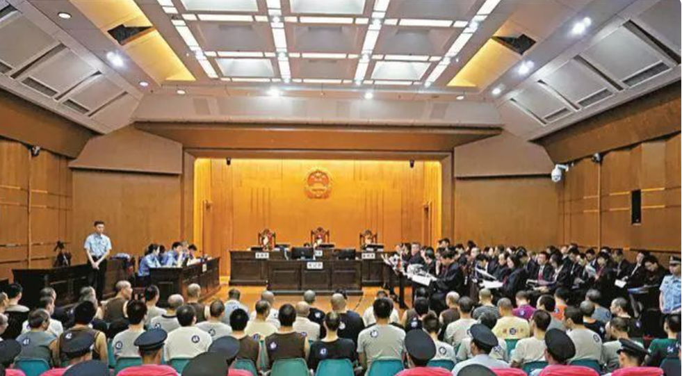 《反有組織犯罪法》實施一周年，荔灣法院亮掃黑除惡“成績單”！