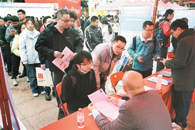 南沙2025春風(fēng)行動（重點企業(yè)）招聘會舉行 引才措施誠意滿滿