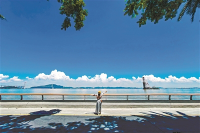 南沙灣濱海岸線慢行道全線貫通 預(yù)計(jì)國(guó)慶節(jié)前可對(duì)市民開放